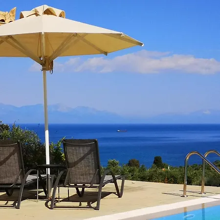 The Iconpainter Kalamaki * Kompoi