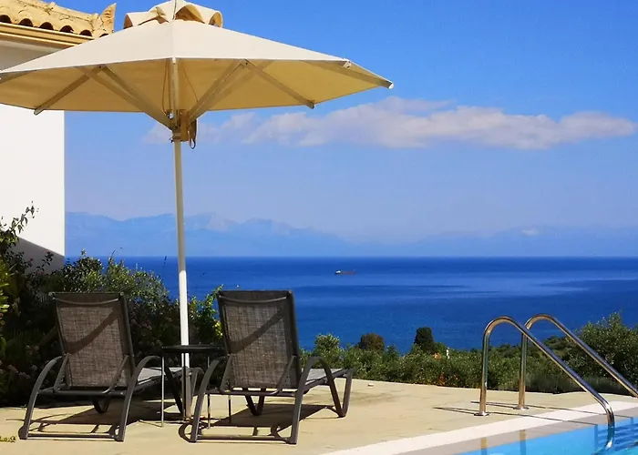 The Iconpainter Kalamaki * Kómboi